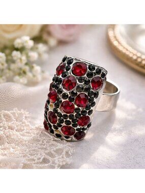 Vintage Silver-Tone Ring With Red & Black Rhinestones Statement Cocktail Jewelry